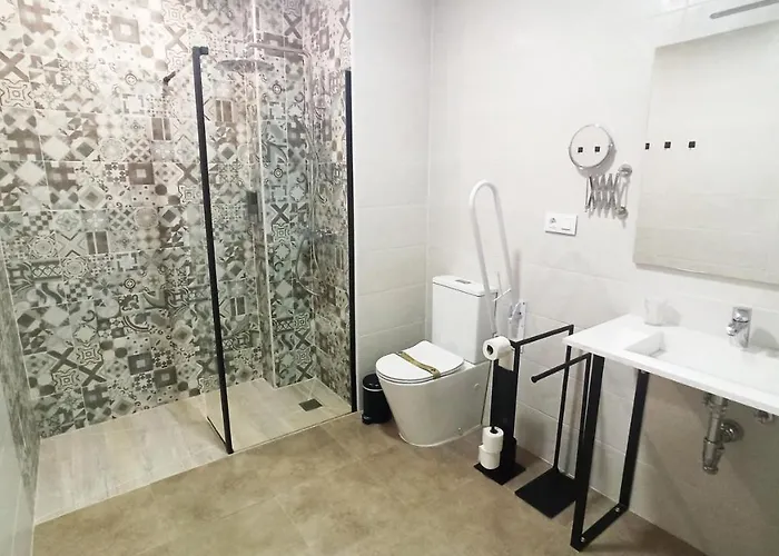 Alcazaba - Free Parking *